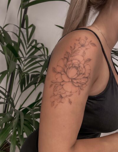 ci gi tattoo floral